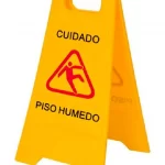 SEÑALETICA PISO HUMEDO